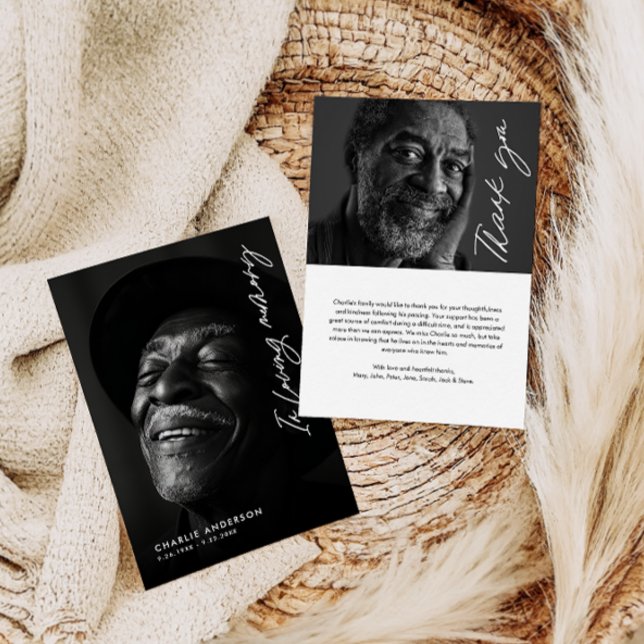 I Loving Memory Modern Script 2-foto-begravning Tack Kort (Skapare uppladdad)