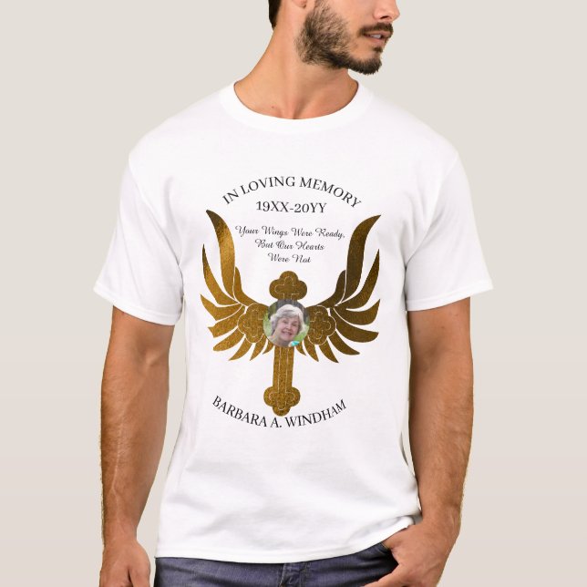 I Loving Memory Photo Keepsak Kor med Vingar T Shirt (Framsida)