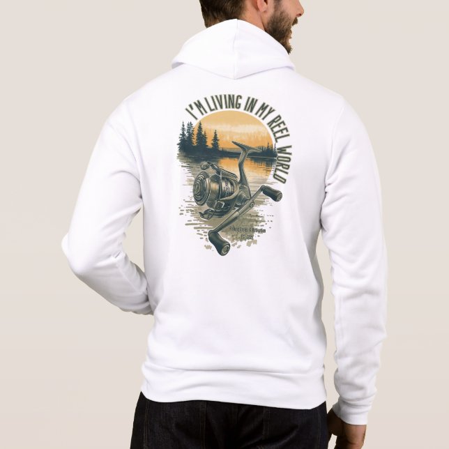 I’m Living in My Reel World | Fishing lake  T Shirt (Baksida)