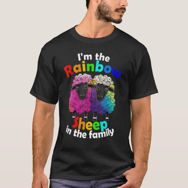 I m the rainbow sheep of the family Lesbian Pride T Shirt (Framsida)