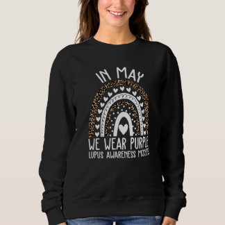 I maj Bäror vi Lila av Lila Coola Lupus Awareness T Shirt