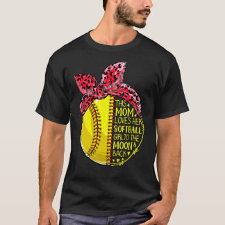 I Mamma Kärlek har hon sin softball Girl Pitchers  T Shirt
