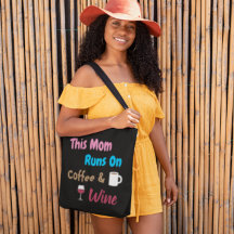 I Mamma Springa på kaffe och Vin