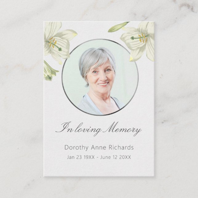 I memorian Lilies Memorial Funeral Prayer Card Visitkort (Framsida)