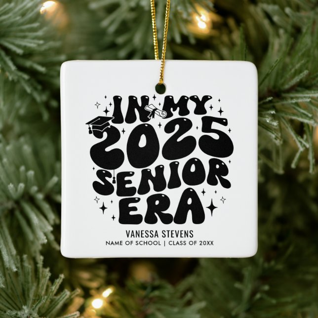 I min äldre tid 2025 julgransprydnad keramik (Träd)