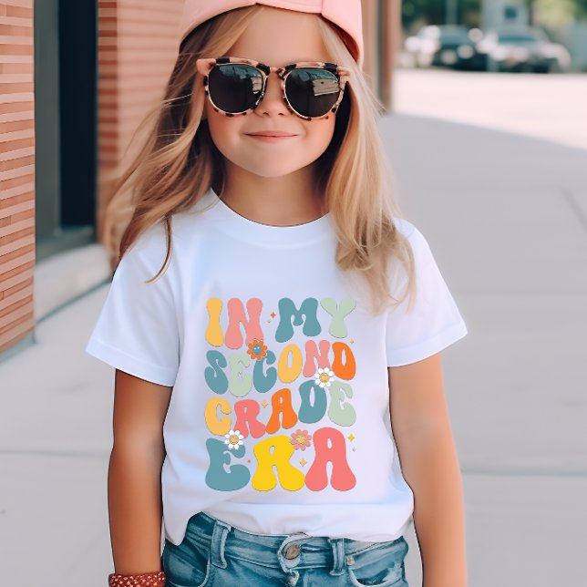 I min andra Klass Era Groovy T Shirt (Skapare uppladdad)