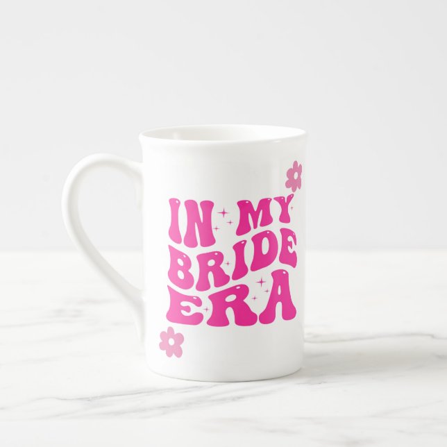 I MIN BRIDE ERA ROSA DESIGN MUGG BENPORSLIN MUGG (Vänster)