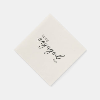 i min upptagna era med cocktail-blöjor pappersservett