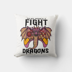 I min värld kämpar jag mot drakar kudde