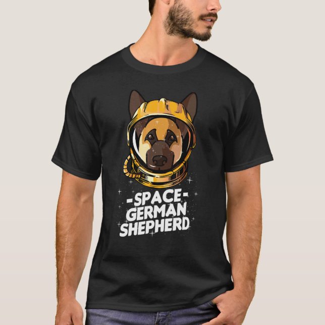 I Need Some Space German Shepherd Love R T Shirt (Framsida)