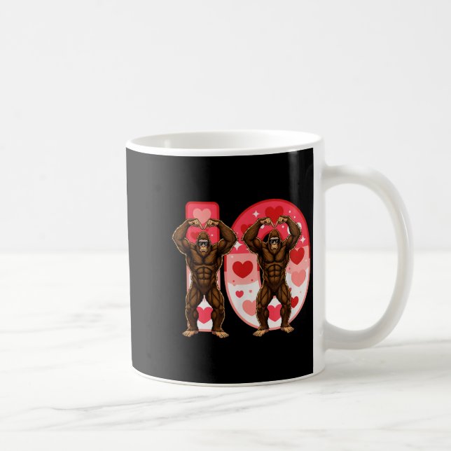 I-o Couples Matching Funny Bigfoot In Midwestern V Kaffemugg (Höger)