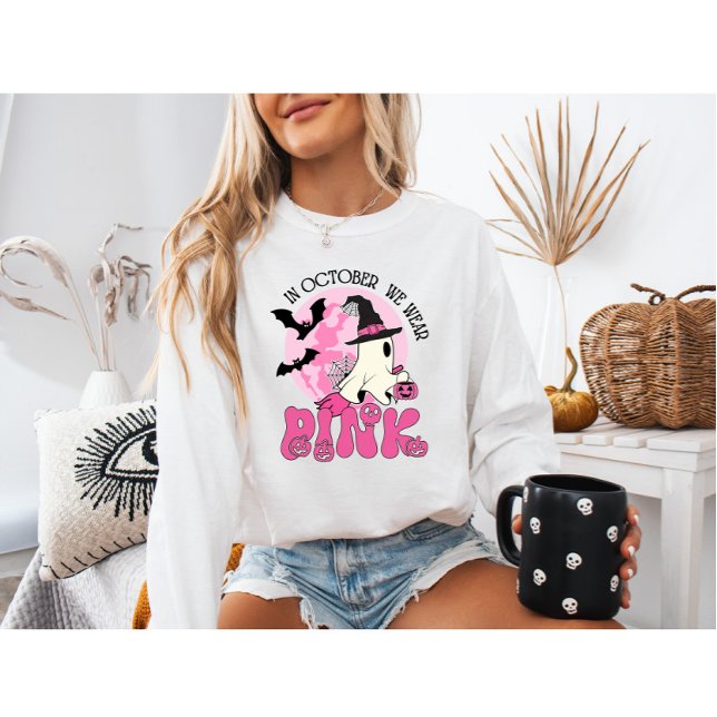 I oktober Bära vi Rosa Ghost Halloween T Shirt (Skapare uppladdad)