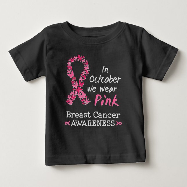 I oktober bäror vi rosa Breast Cancer Awareness T Shirt (Framsida)