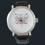 I oktober bäror vi rosa bröstcancermedvetandegrad  armbandsur<br><div class="desc">I oktober bära vi rosa  bröstcancermedvetenhet Classic T-Shirt</div>