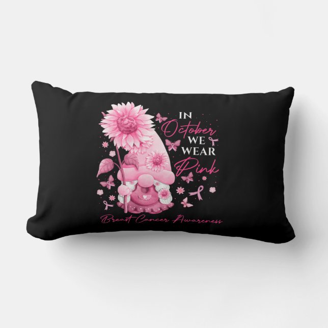 I oktober Bäror vi Rosa Gnomes Gnome Breast Cancer Lumbarkudde (Framsida)