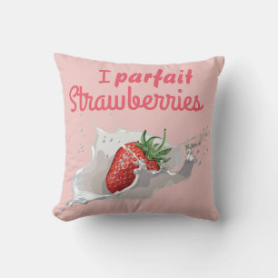 I "Parfait" Jordgubbar från Funny Quote Kudde