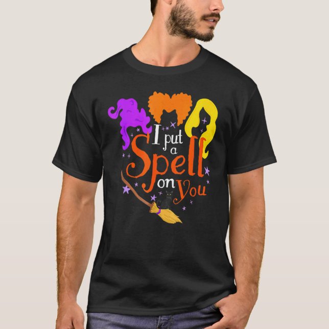 I Put Spell On You Witch Sisters Halloween Quote T Shirt (Framsida)