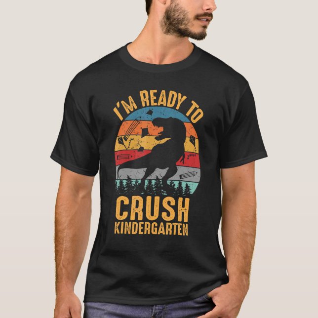 I-Redo till Crush Kindergarten Dinosaur Retro Vint T Shirt (Framsida)