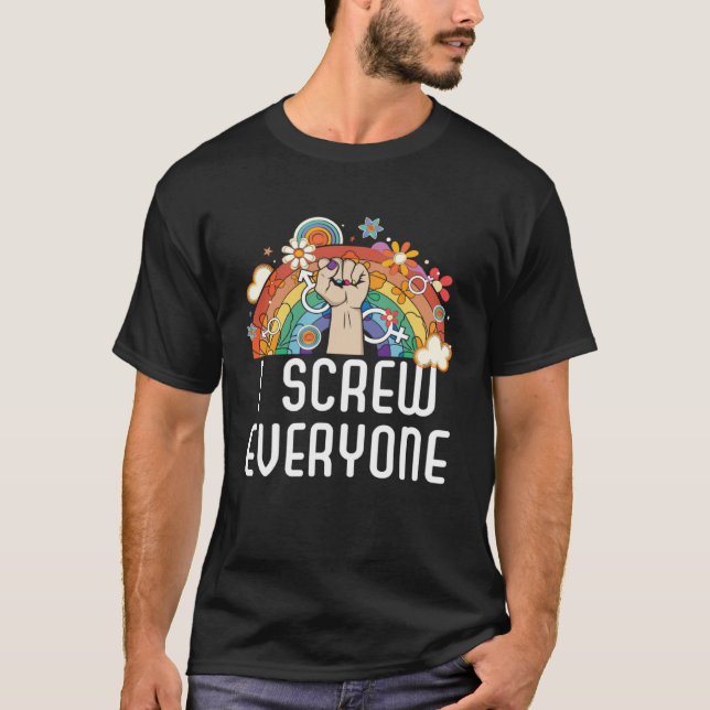 I Screw Everyone Bisexual Rainbow Pride Bisexualit T Shirt (Framsida)