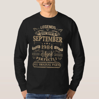 I september 1984 föddes 38 år gamla B T Shirt