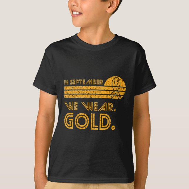 I september 2011 gav vi Guld barncancervårdsbelöni T Shirt (Framsida)