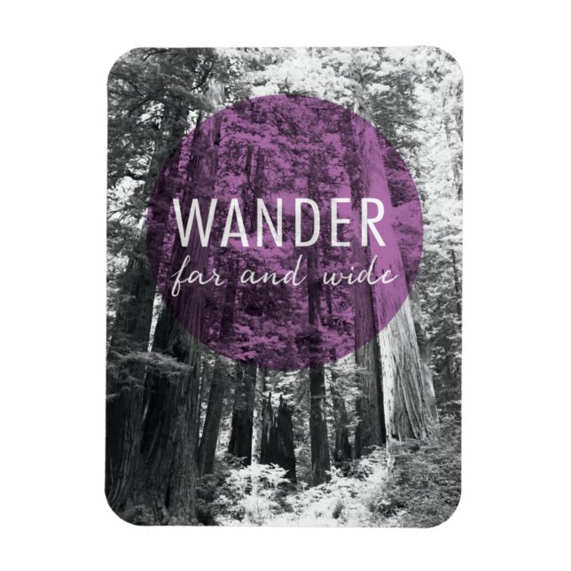 I SKOGEN | Wander Far och Wide Quote Magnet (Vertikal)