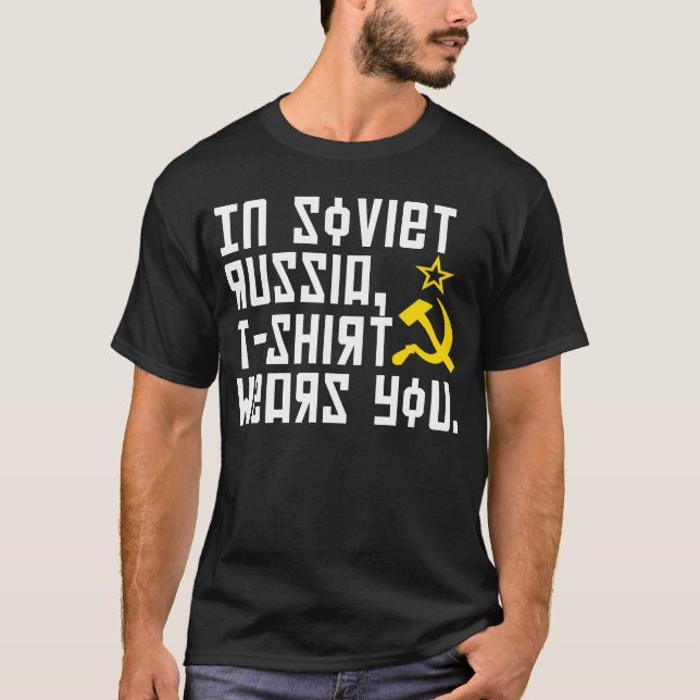 I sovjetiska Ryssland ha på sig tshirten dig Tröja (Framsida)