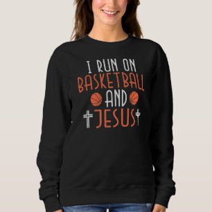 I Springa på basket och Jesus T Shirt