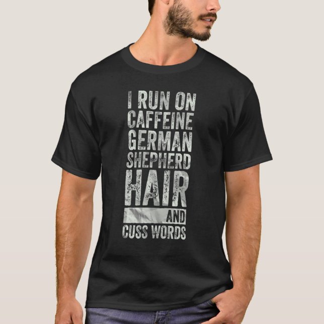 I Springa på den tyska schackhatten och Cuss Wo T Shirt (Framsida)