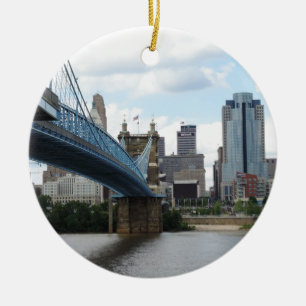 I stadens centrum Cincinnati Julgransprydnad Keramik