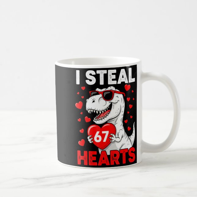 I Steal 67 Hearts Funny 67 Valentine Dinosaur Men  Kaffemugg (Höger)