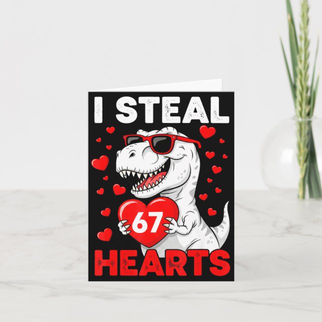 I Steal 67 Hearts Funny 67 Valentine Dinosaur Men  Kort (Framsida)