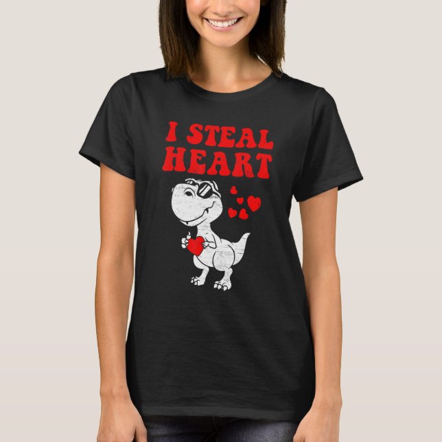 I Steal Hearts Dinosaur Dino Rex Valentines Day Bo T Shirt (Framsida)