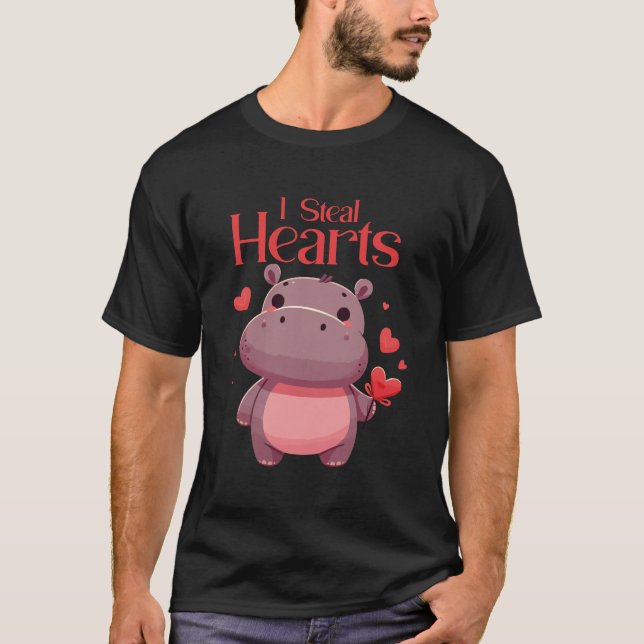 I Steal Hearts Pygmy Hippopotamus T Shirt (Framsida)