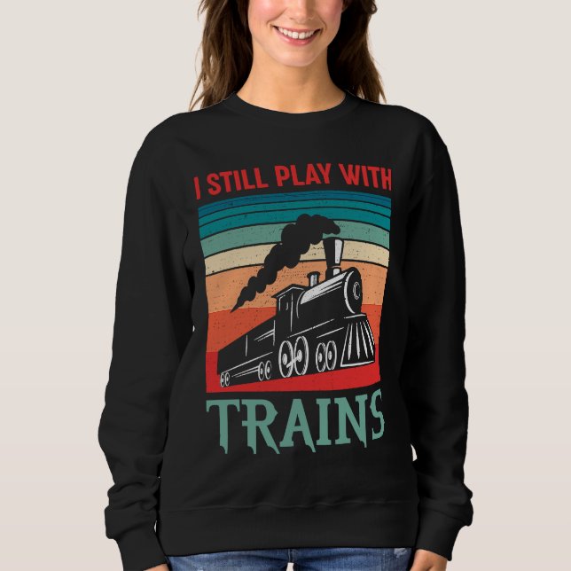 I still play with trains retro train children t shirt (Framsida)