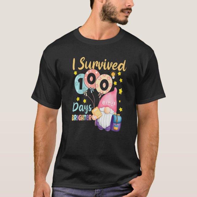 I Survived 100 Days Brighter  Gnomes Teacher Kids T Shirt (Framsida)