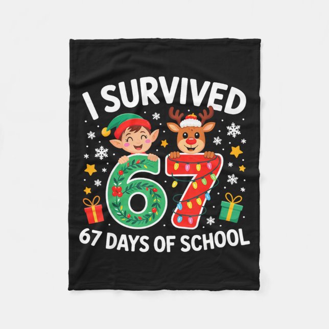 I Survived 67 Days Of School Christmas Candy Cane  Fleecefilt (Framsidan)