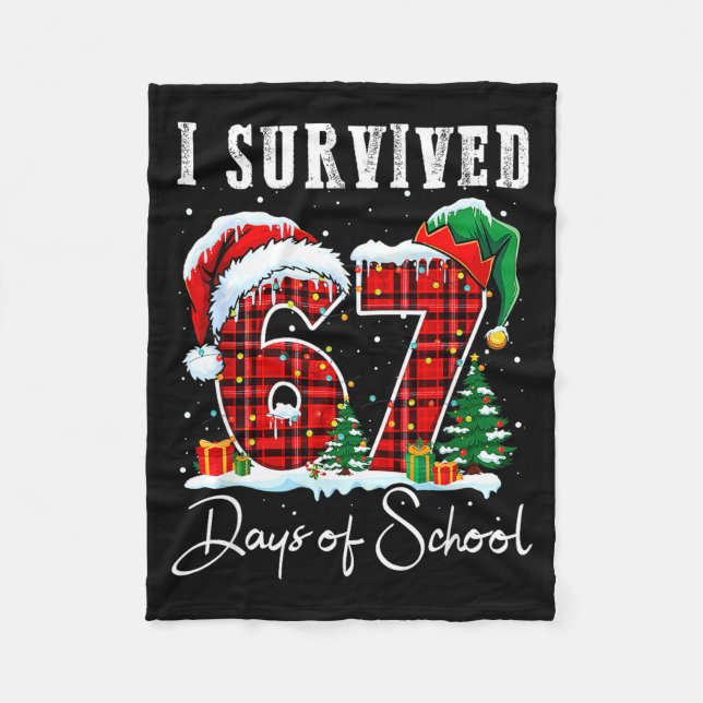 I Survived 67 Days Of School Christmas Candy Cane  Fleecefilt (Framsidan)
