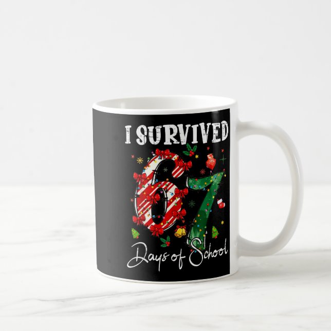 I Survived 67 Days Of School Christmas Candy Cane  Kaffemugg (Höger)