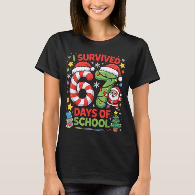I Survived 67 Days Of School Christmas Candy Cane  T Shirt (Framsida)