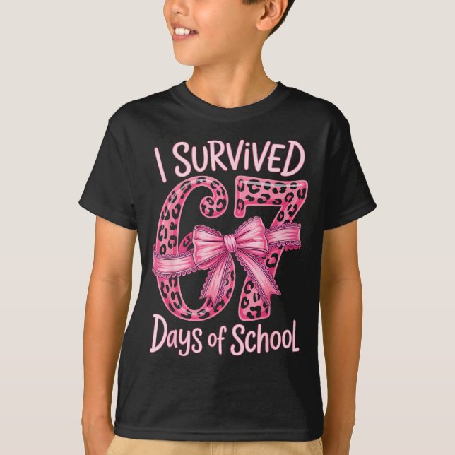 I Survived 67 Days Of School Coquette Girls Women  T Shirt (Framsida)