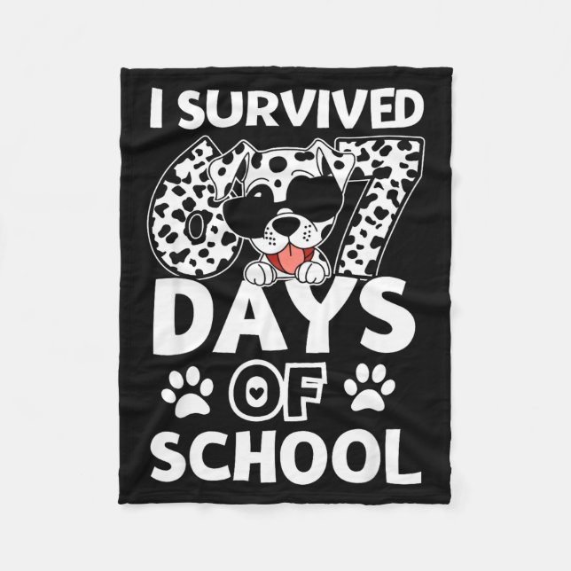 I Survived 67 Days Of School Dabbing Dalmatian Dog Fleecefilt (Framsidan)