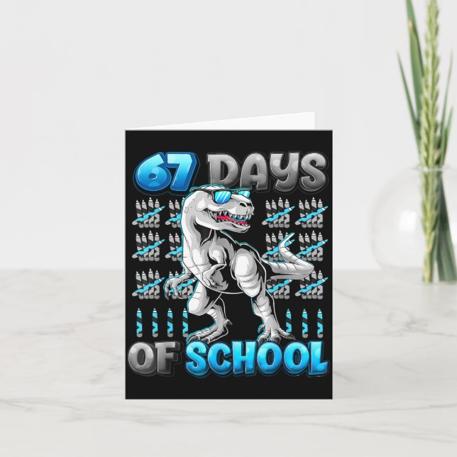 I Survived 67 Days Of School Funny 67 Meme Dinosau Kort (Framsida)