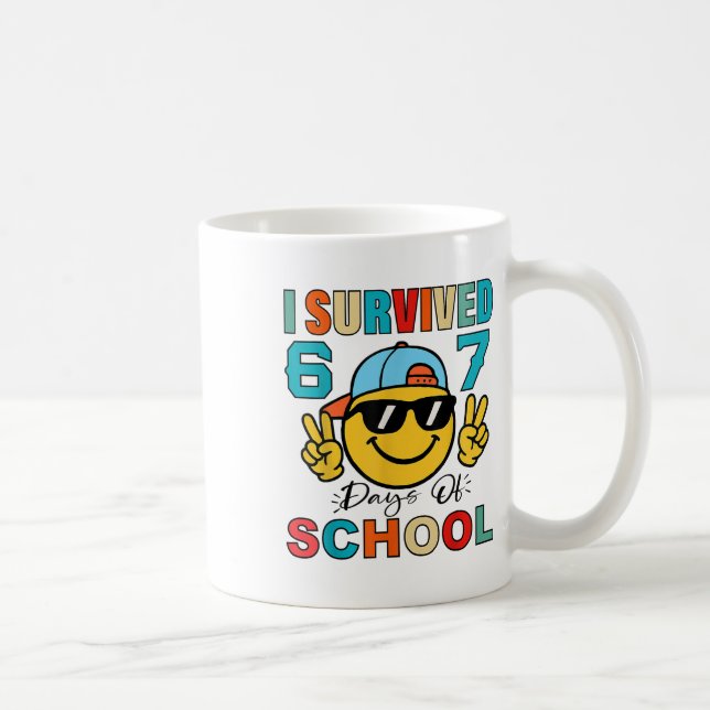 I Survived 67 Days Of School Funny 67 Meme Student Kaffemugg (Höger)