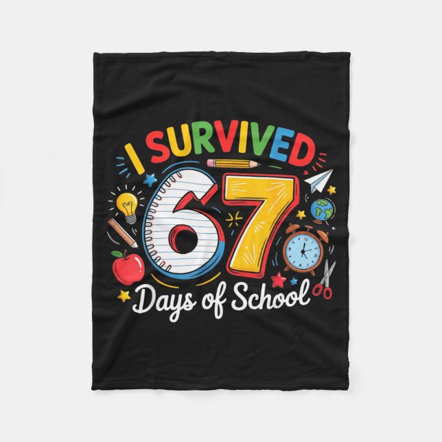 I Survived 67 Days Of School Funny 6 7 Meme Teache Fleecefilt (Framsidan)