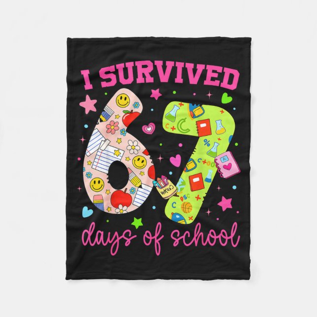 I Survived 67 Days Of School Funny Camouflage Boy  Fleecefilt (Framsidan)