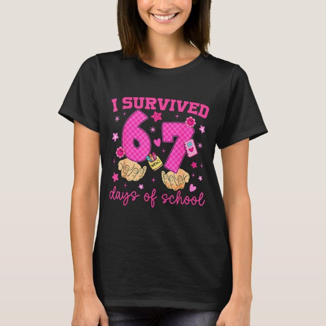 I Survived 67 Days Of School Funny Meme Boy Girl T T Shirt (Framsida)