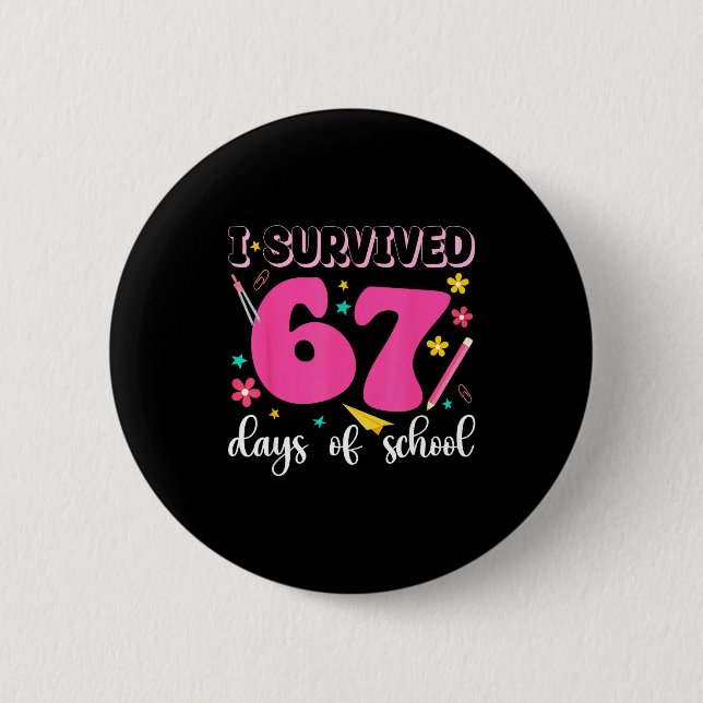 I Survived 67 Days Of School Funny Meme Teacher St Knapp (Framsida)