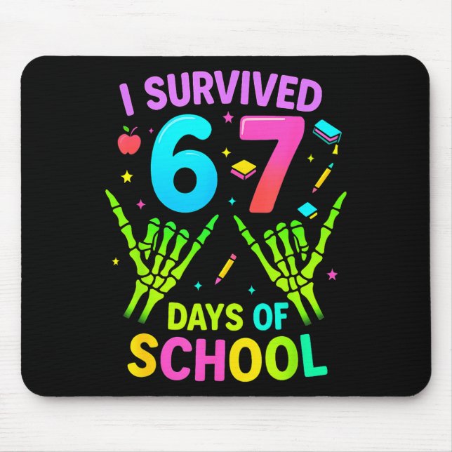 I Survived 67 Days Of School Funny Meme Teacher St Musmatta (Framsidan)