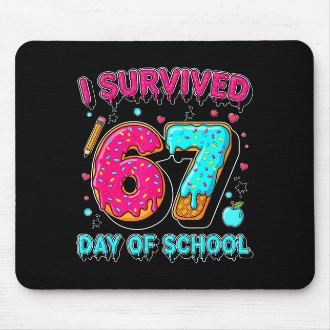 I Survived 67 Days Of School Funny Meme Teacher St Musmatta (Framsidan)